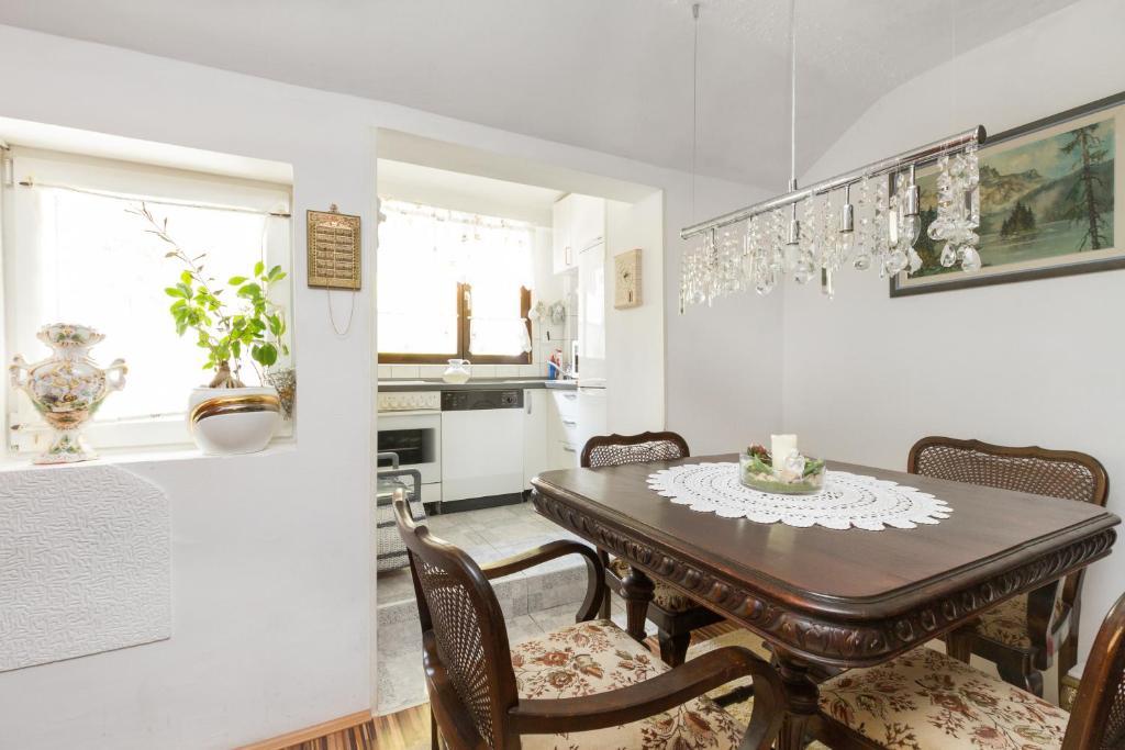 Apartments Varos Сплит Екстериор снимка