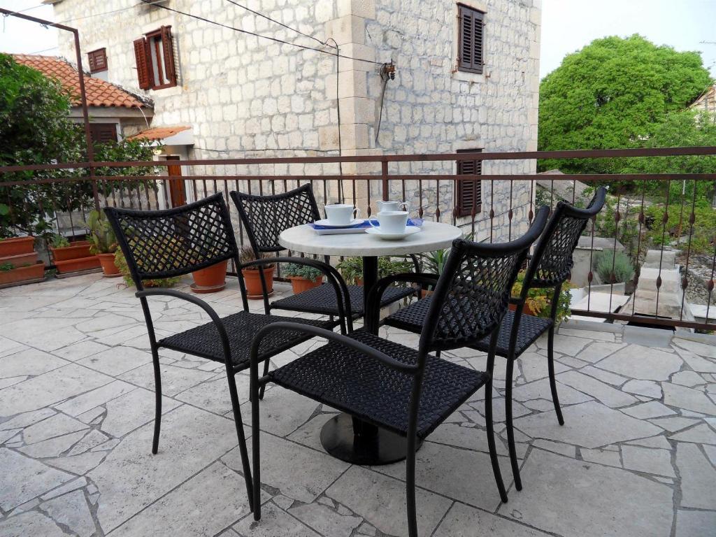 Apartments Varos Сплит Екстериор снимка